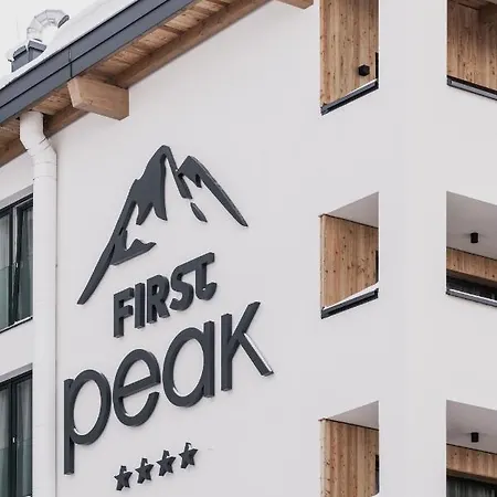 Firstpeak 扎奥岑湖