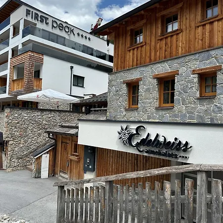 Chalet Firstpeak *